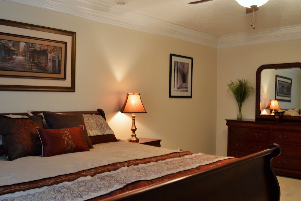 Carroll Suite