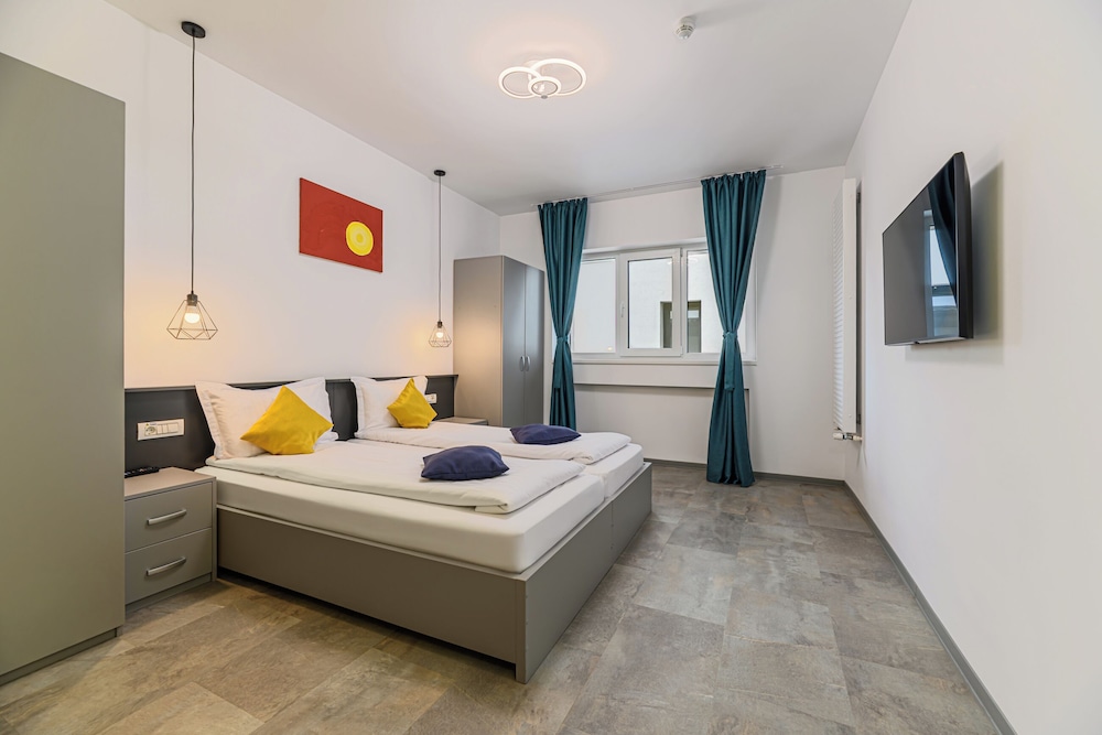 Business Studio Suite