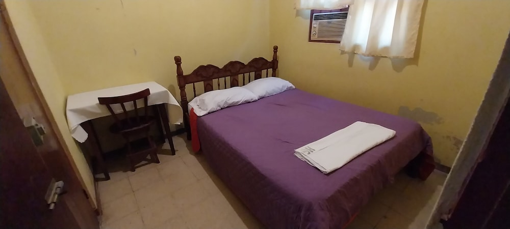 Basic Double Room (NO A/C) photo 1