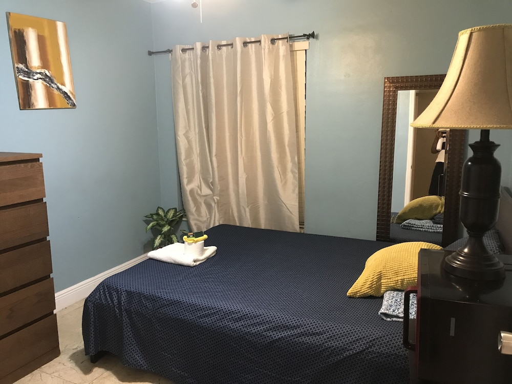Economy Room photo 1