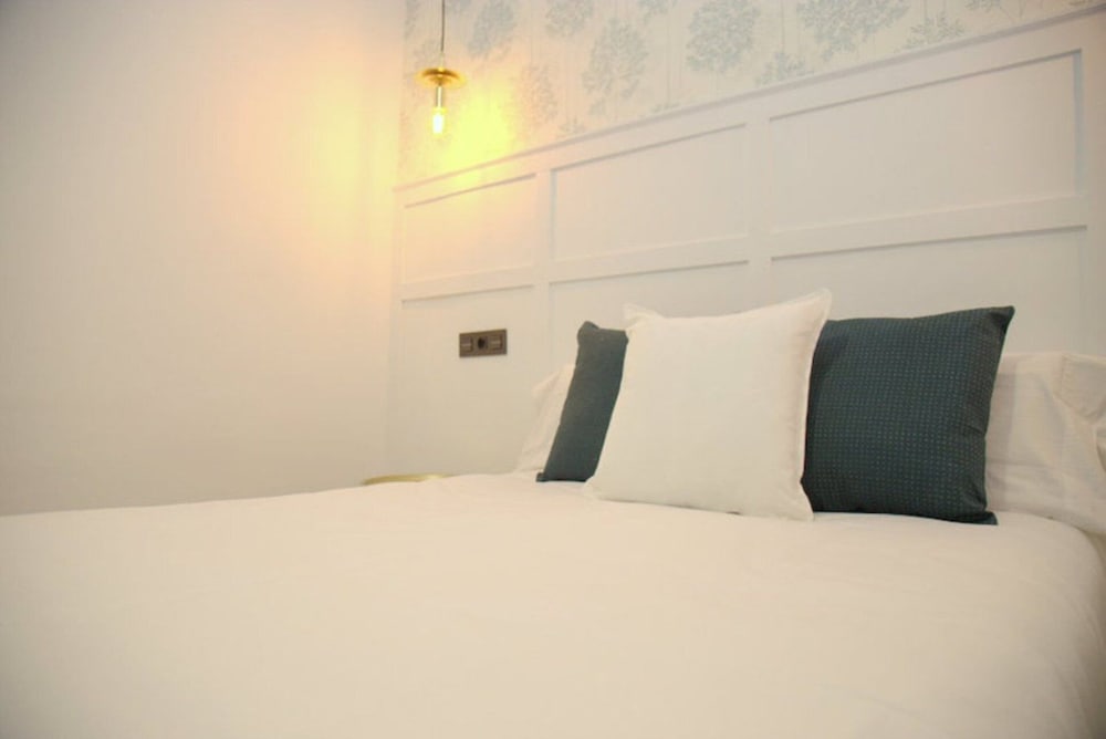 Standard Double or Twin Room, 1 Bedroom, Non Smoking - Photo 13