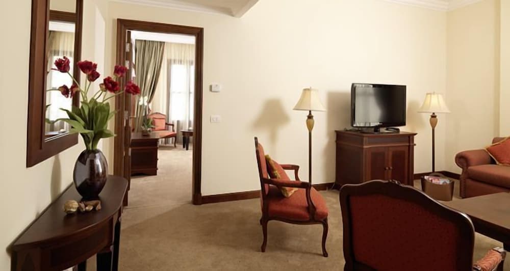 Prestige Suite photo 3