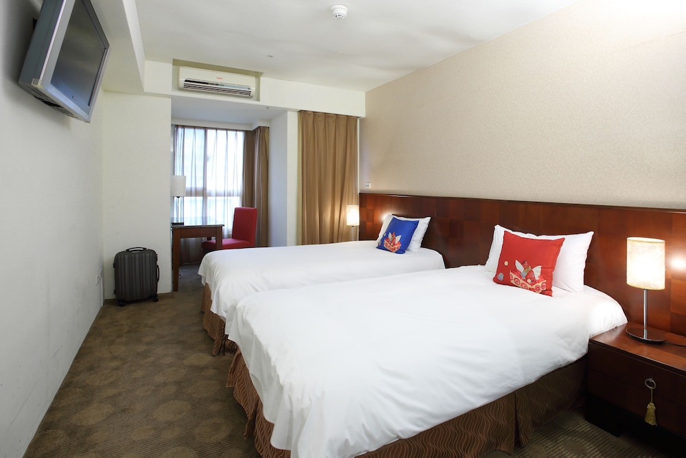Standard Twin Room photo 2