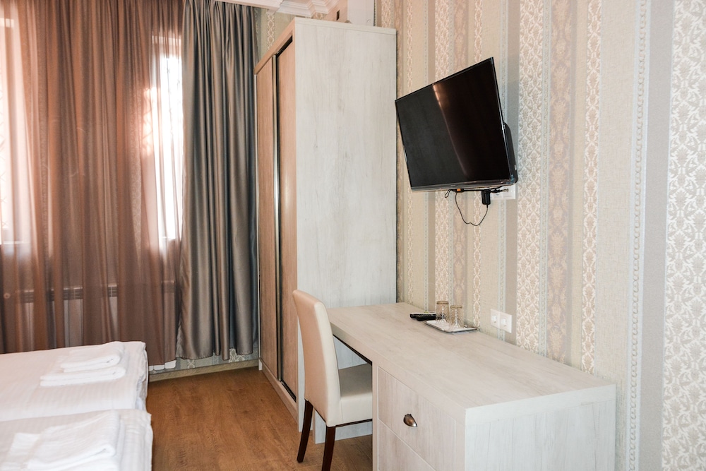 Standard Twin Room photo 3