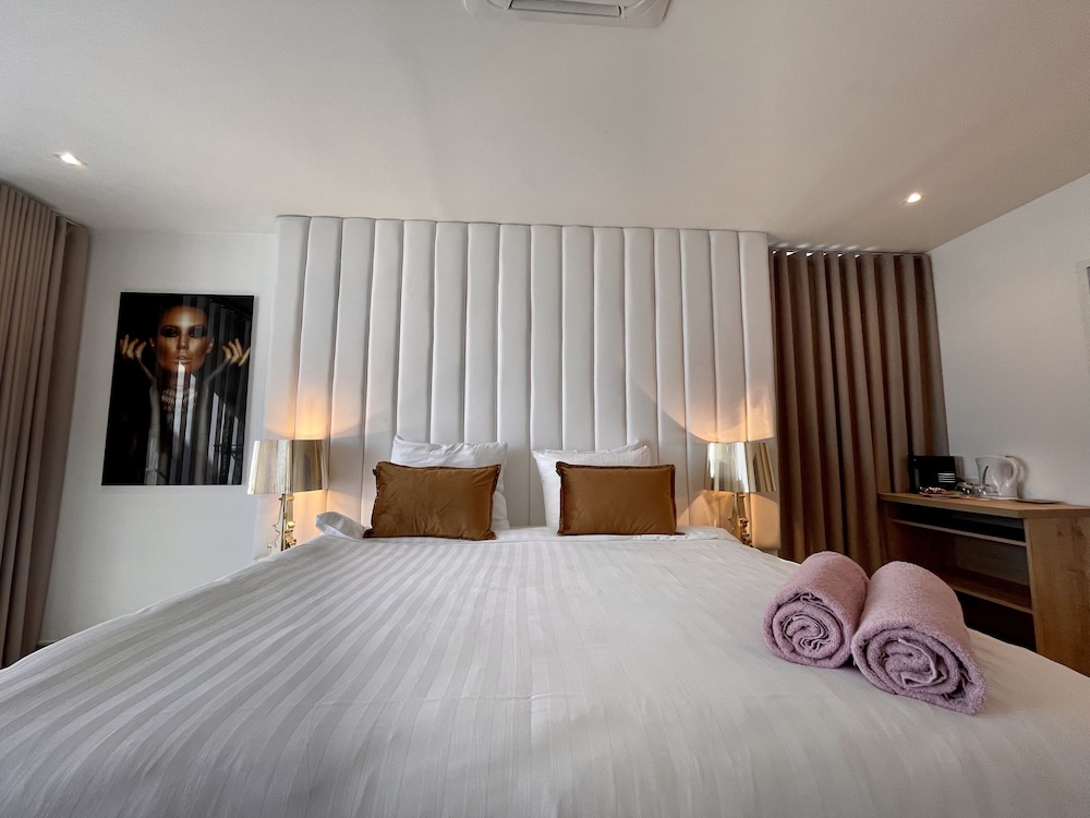 Comfort Double Room, 1 King Bed, Sea View photo 3