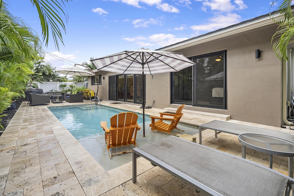 Relax in Luxury - 3 Bed 2 Bath Oasis With Pool, Foto 26