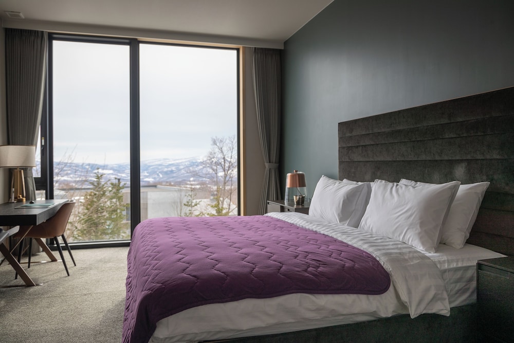 Luxury House, 2 Bedrooms, Mountain View