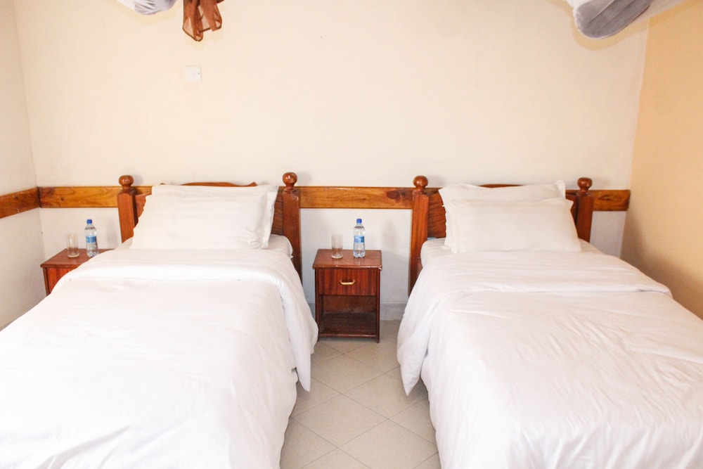 Economy Double or Twin Room, Multiple Beds