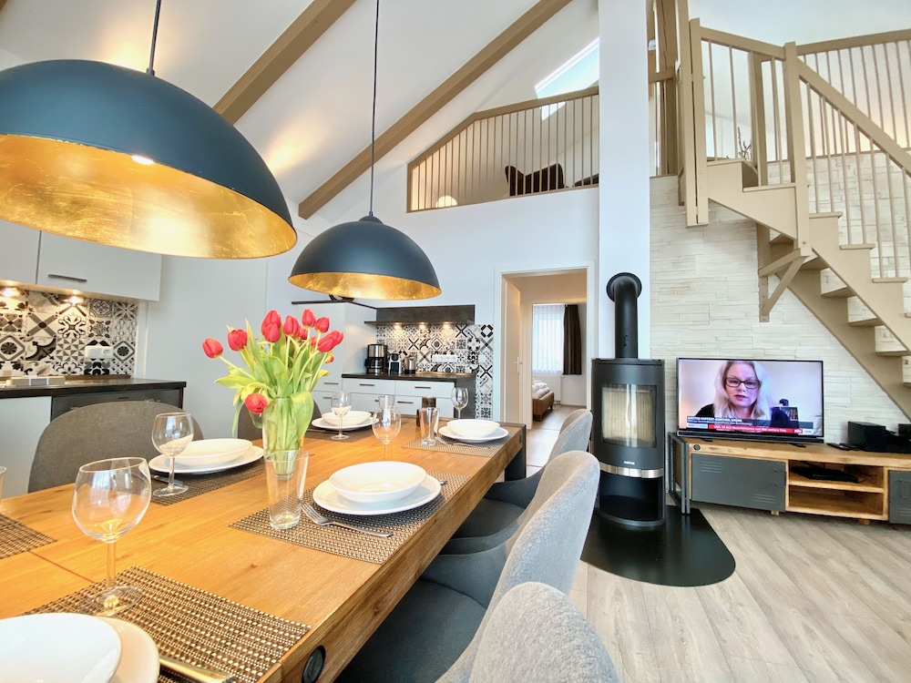 Superior House, 3 Bedrooms, Fireplace photo 2