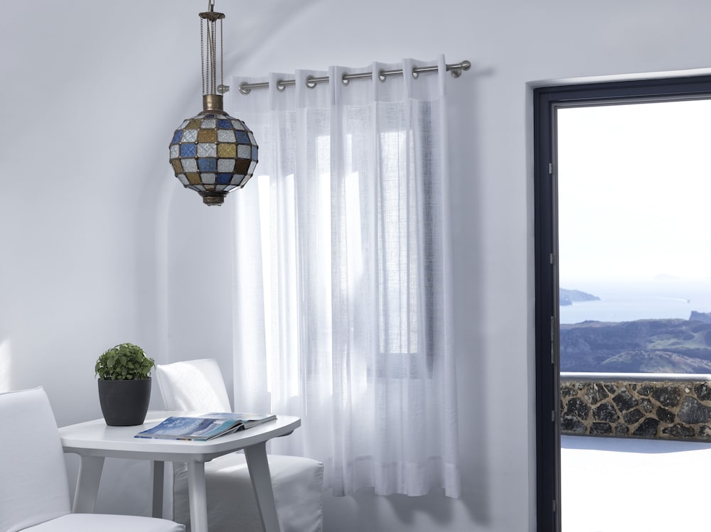Superior Suite - Photo 2