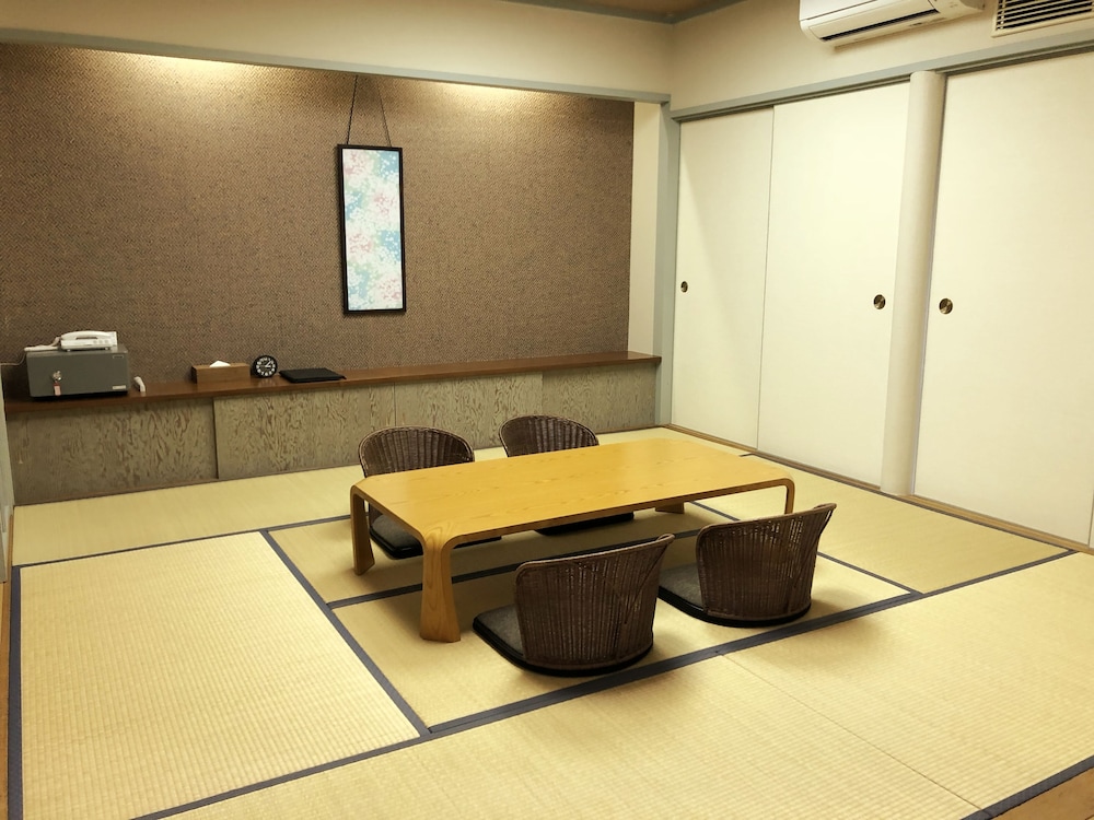 Annex Japanese-Western Style Room B with Balcony, Italian Dinner, NonSmoking(Adventure World ticket) photo 3