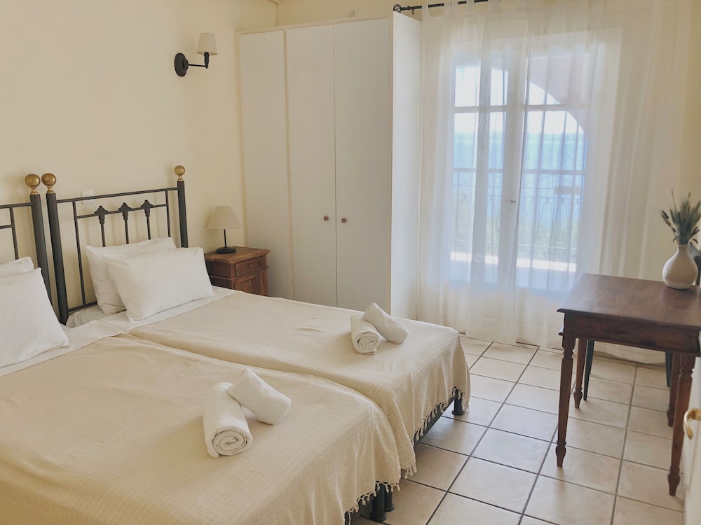 Grand Villa, 4 Bedrooms, Private Pool, Sea View