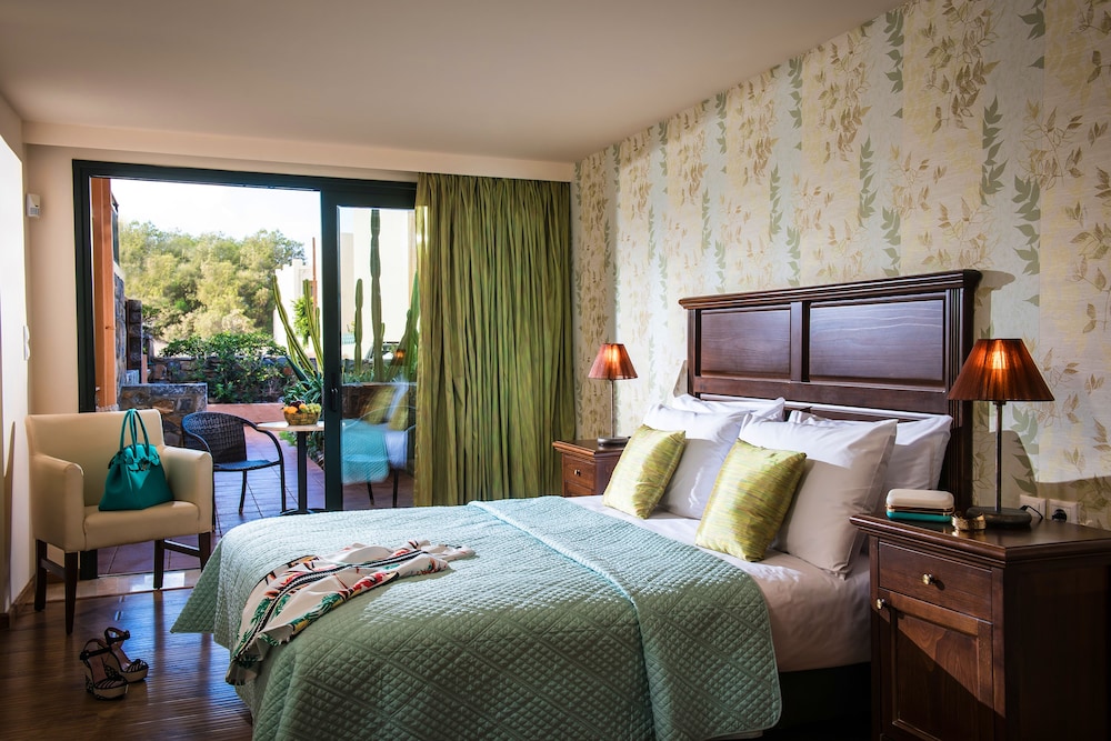 Junior Suite (For 3)
