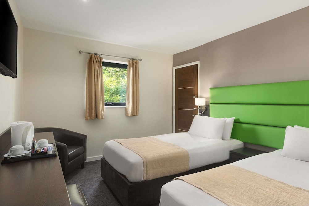 Double Room - Photo 2