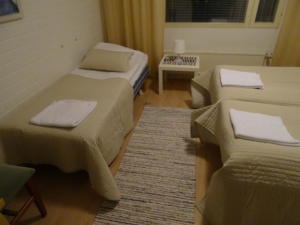 Triple Room, Shared Bathroom photo 2
