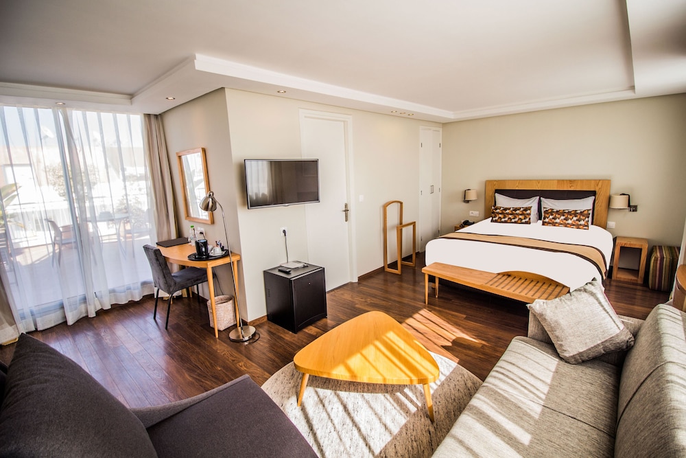 Superior Suite, Terrace photo 3