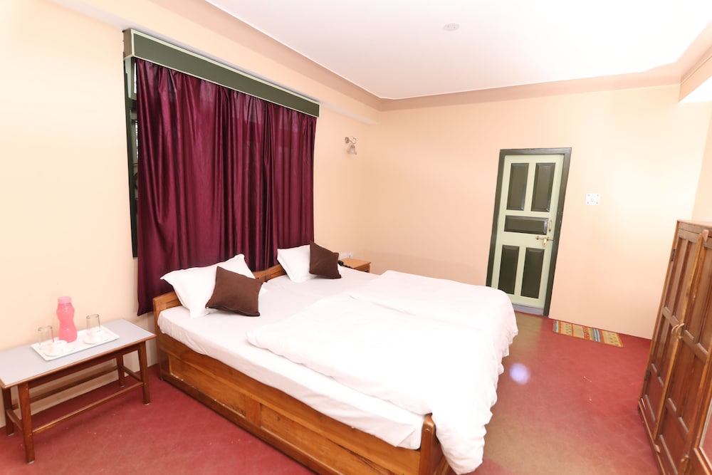 Standard Room With Indian Toilet