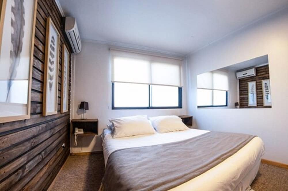 Classic Double Room, 1 Double Bed, Non Smoking (Baño privado) photo 3