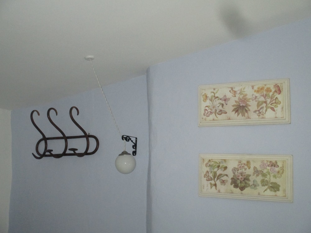 Double Room (Lavanda) photo 2