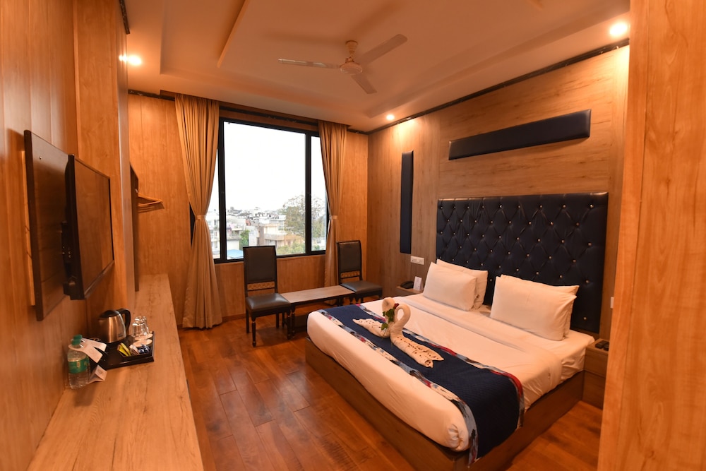Luxury Room