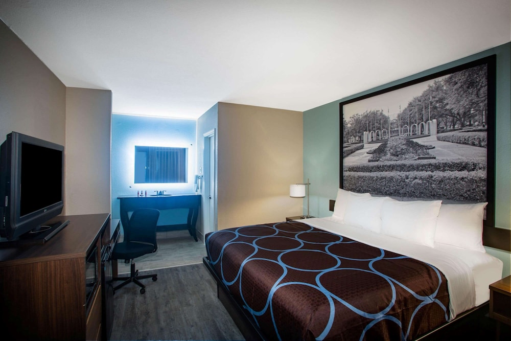 Room, Multiple Beds, Non Smoking photo 1