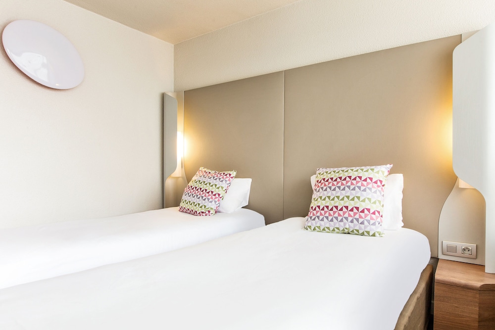 Standard Room, 2 Twin Beds