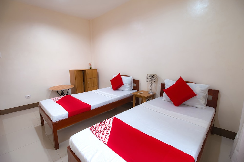 Standard Twin Room photo 2
