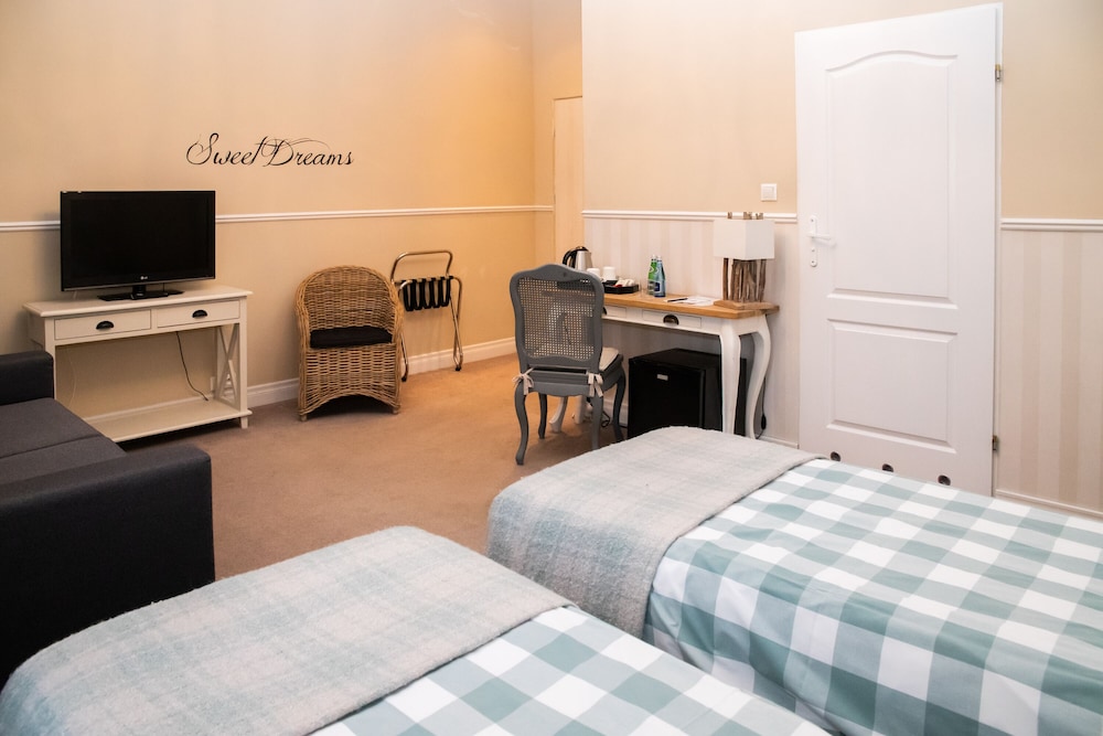 Deluxe Twin Room photo 1