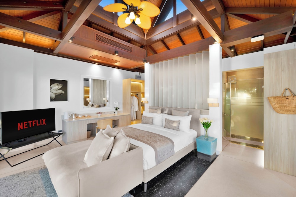 Luxury Villa photo 2
