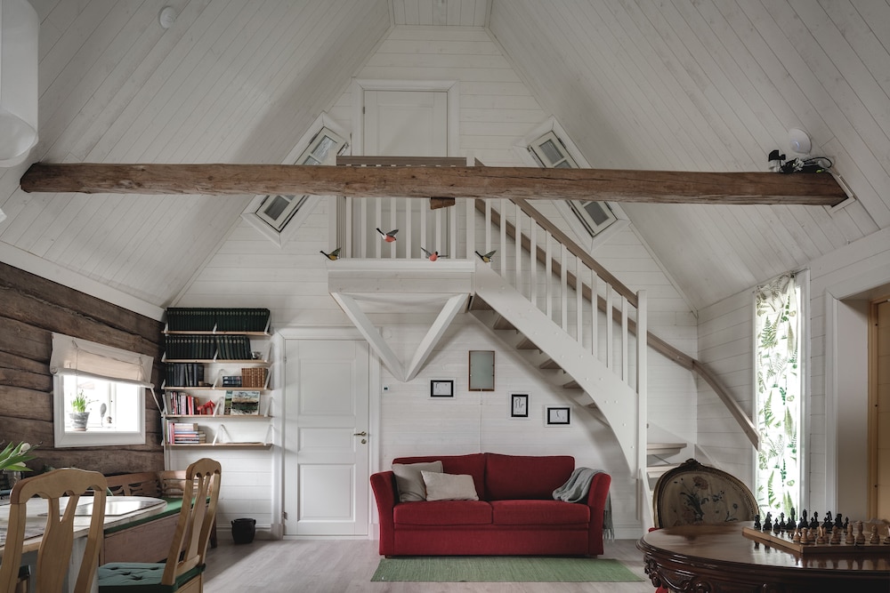 Superior House photo 2