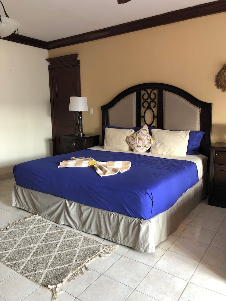 Chambre Junior (Pavorreal)