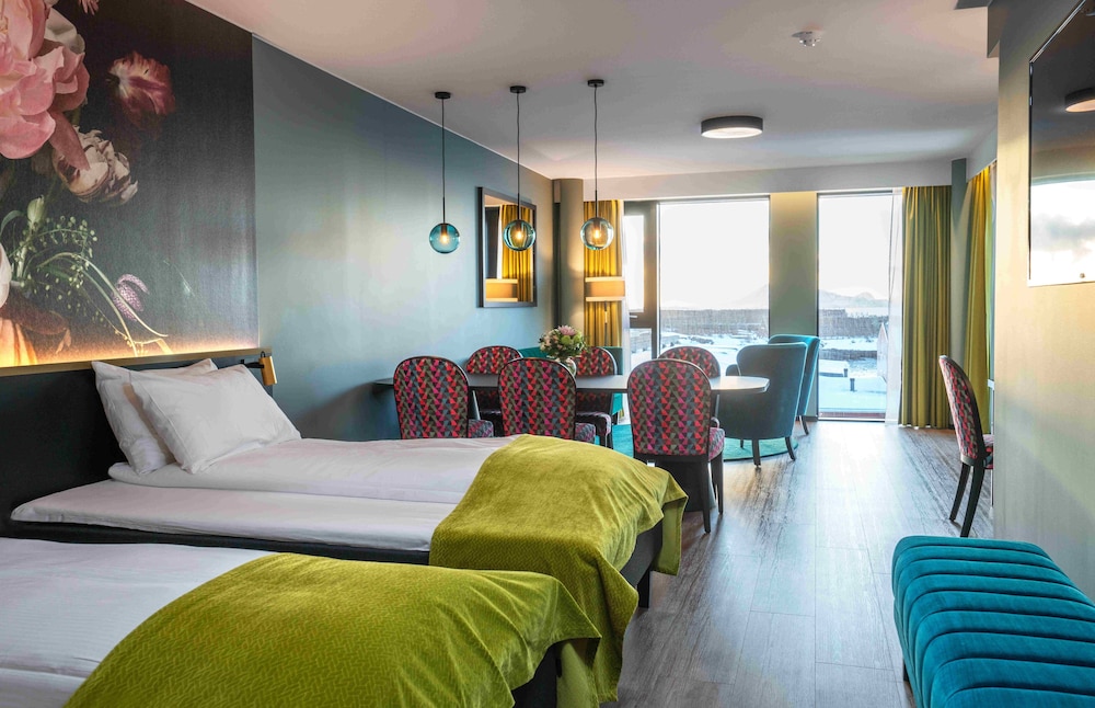 Junior Suite, 2 Twin Beds, Non Smoking photo 1