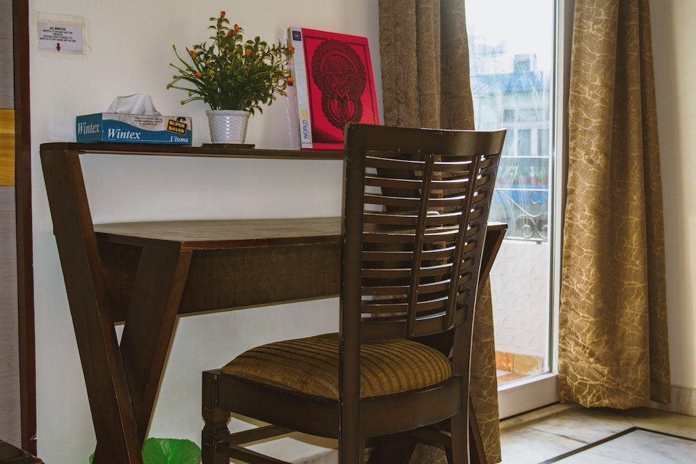 Royal Studio, 1 Bedroom, Kitchen, Corner photo 2