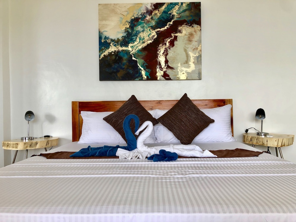 Deluxe Suite, Sea View photo 3