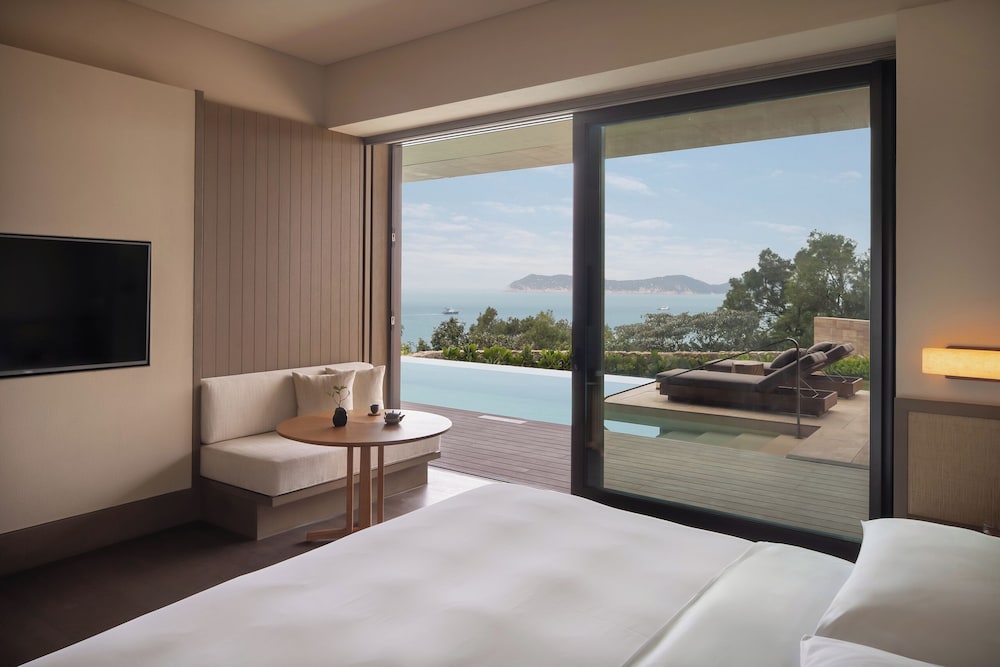 Alila Suite King with Private Pool