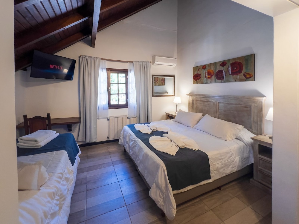 Superior Triple Room, Mountain View