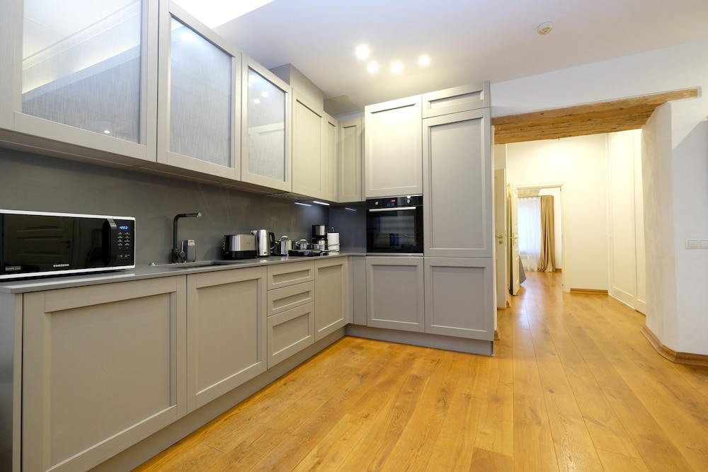 Apartment, 2 Bedrooms, 2 Bathrooms photo 3