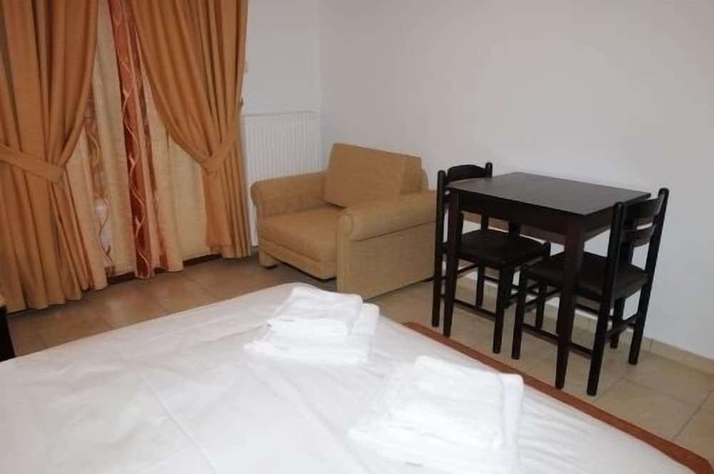 Single Room photo 2