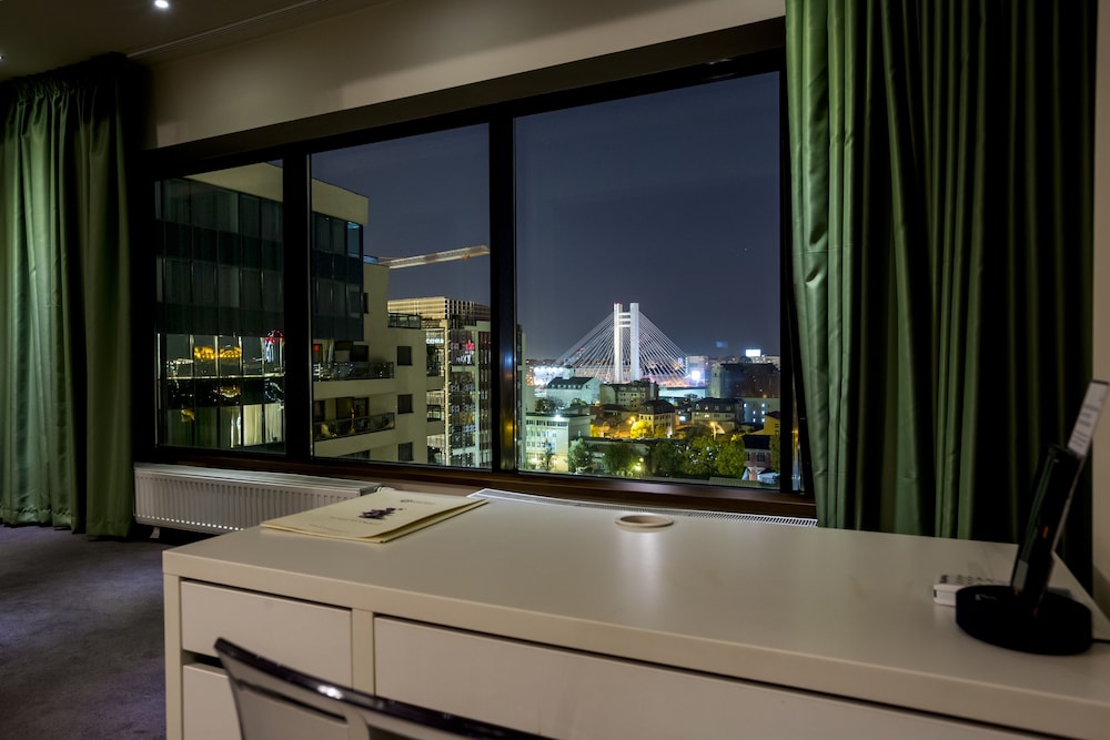 ExtraLarge Apartment