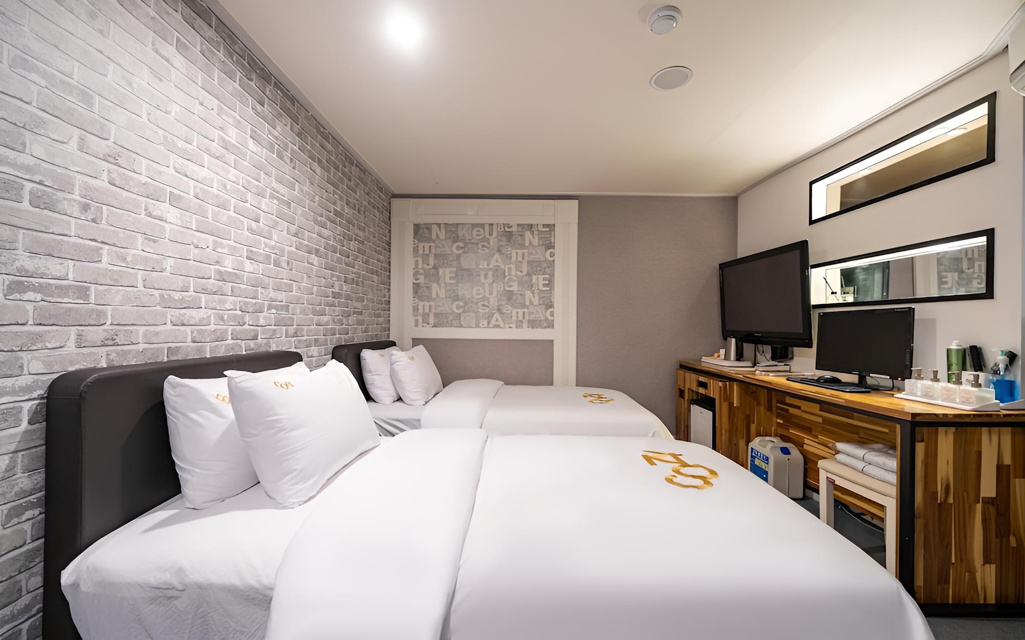 Room (Twin - Yeonmu-dong only room (2 beds ) photo 3