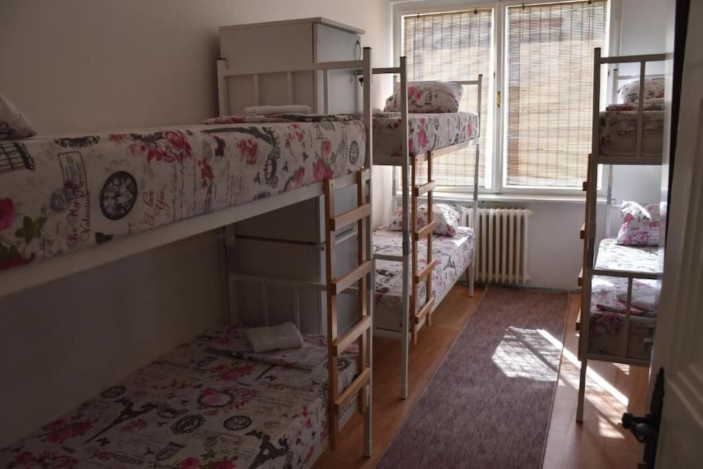 Deluxe Shared Dormitory