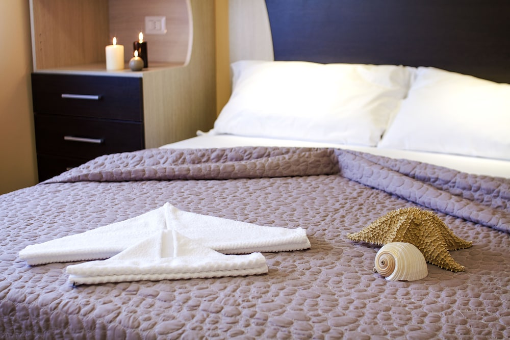 Single Room photo 1