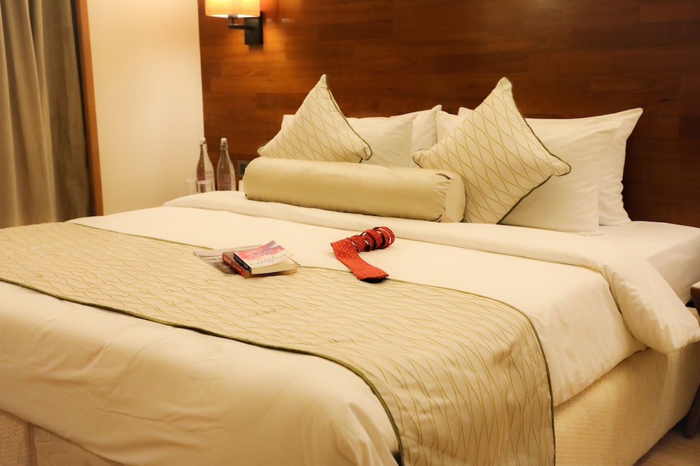 Executive Room - Photo 3
