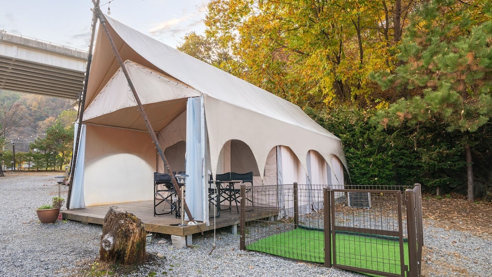 Basic Room, 1 Bedroom (Glamping Jumbo3(Pet/Private BBQ))