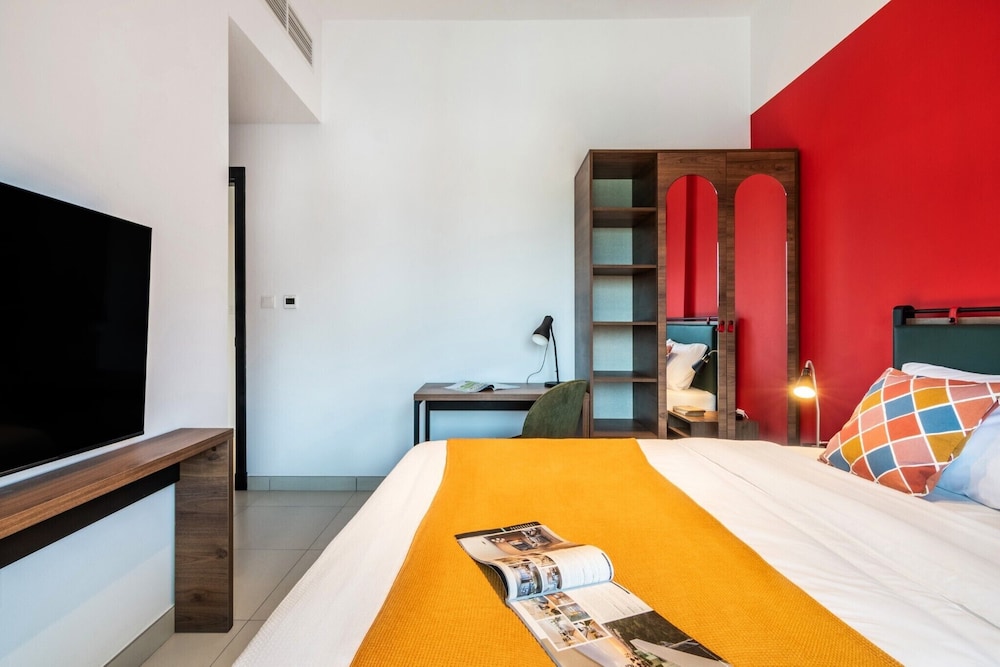Comfort Double Room in shared apartment photo 3