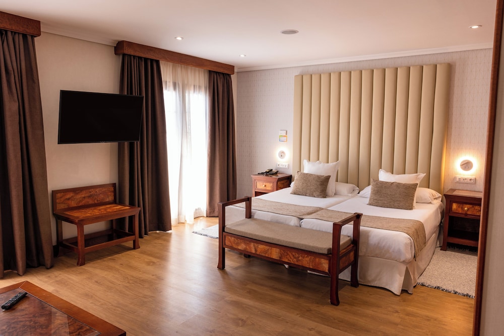 Suite, Mountain View