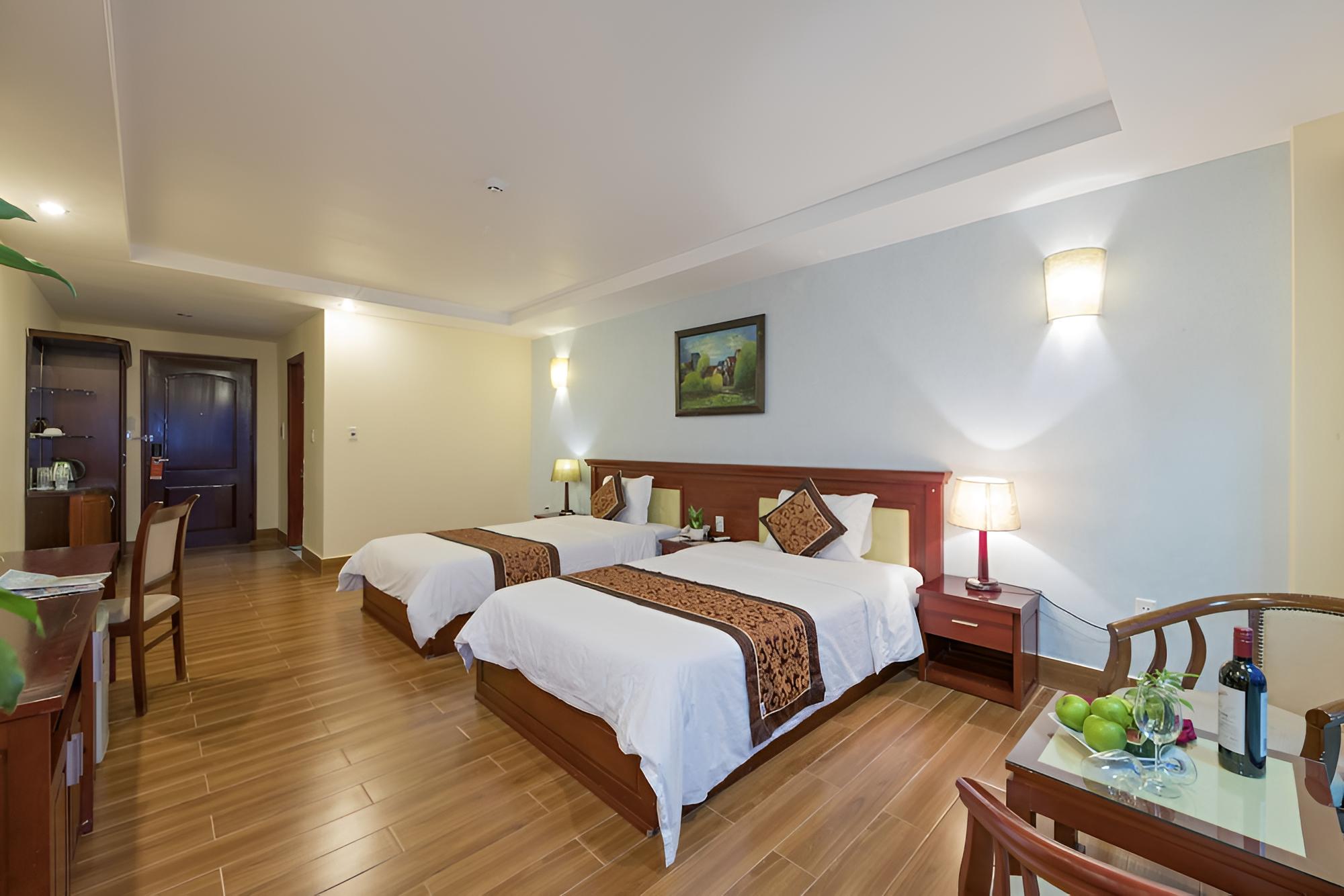 Deluxe Twin Room, River View photo 1