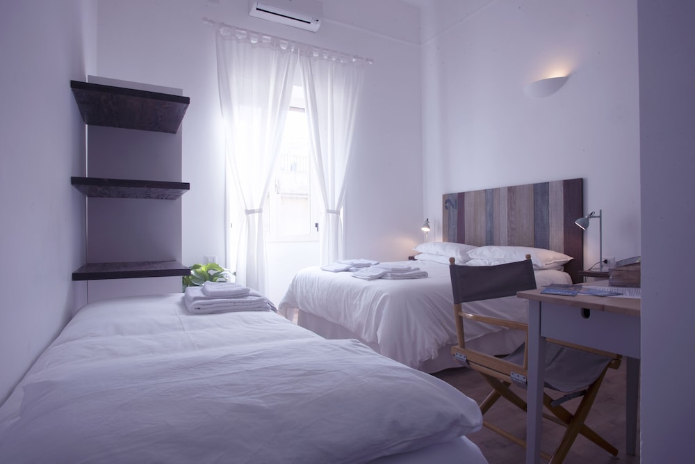 Deluxe Triple Room photo 1