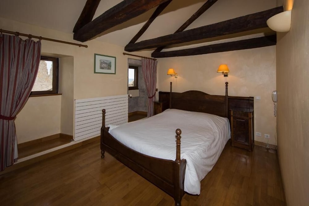 Superior Double Room, Patio, Mountain View photo 3