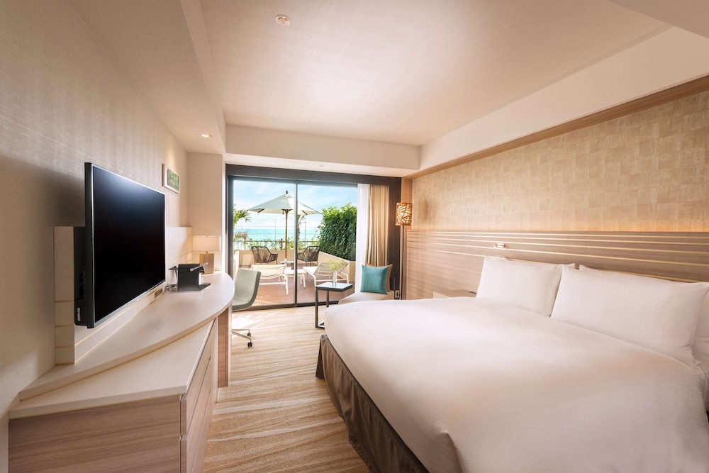 KING PREMIUM ROOM OCEAN VIEW WITH TERRACE